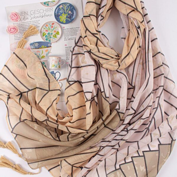 شال منگوله نخی